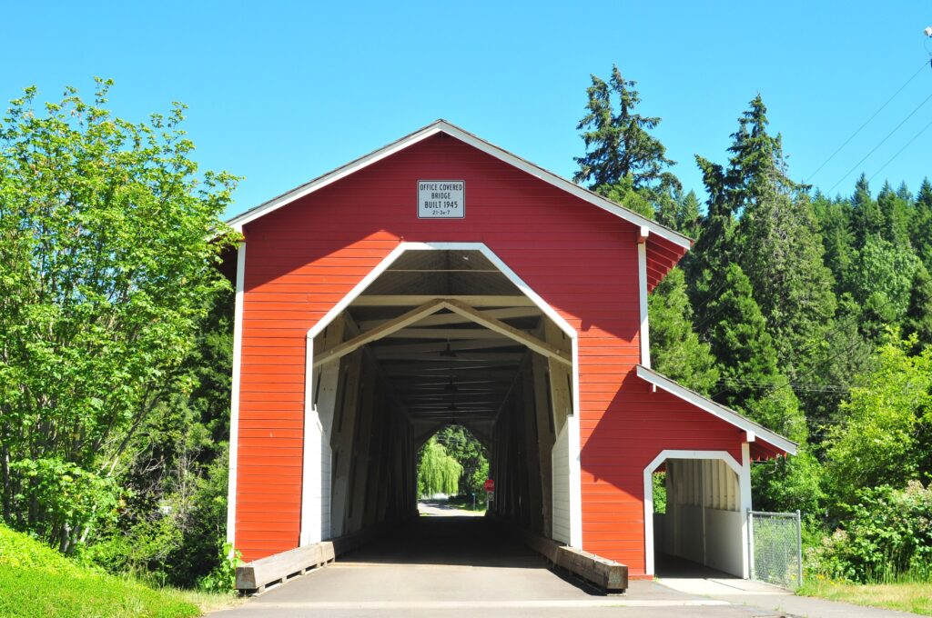 Office Covered Bridge, in Westfir